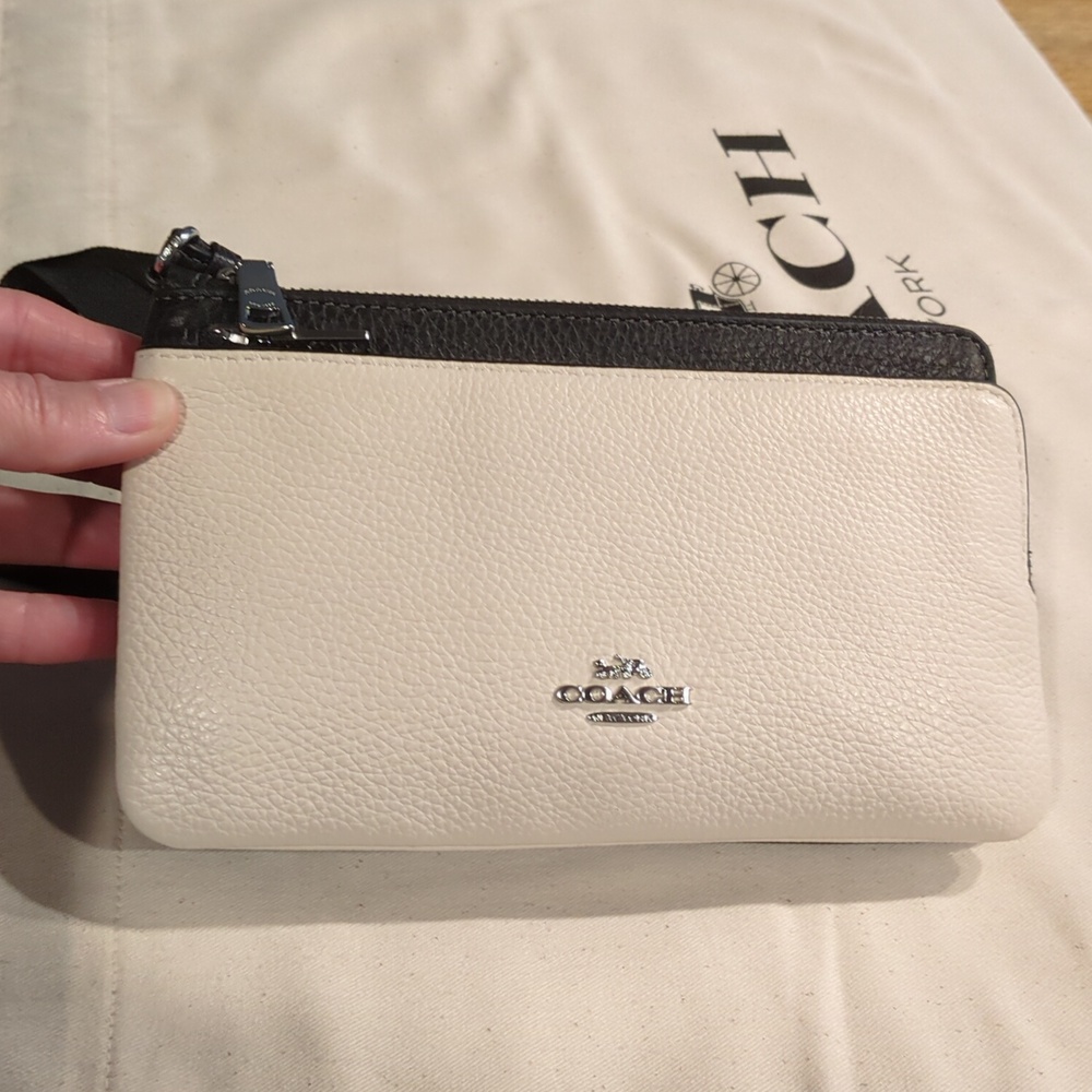 Coach chalk/black double zip wristlet - Picture 7 of 16